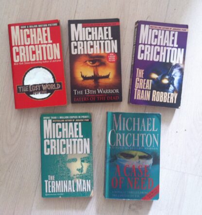 5 thrillers - Michael Crichton