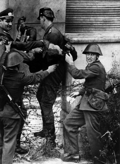 Es Geschah an der Mauer - Dr. Rainer Hildebrandt